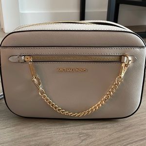Michael Kors Jet Set Large Saffiano Leather Crossbody Bag